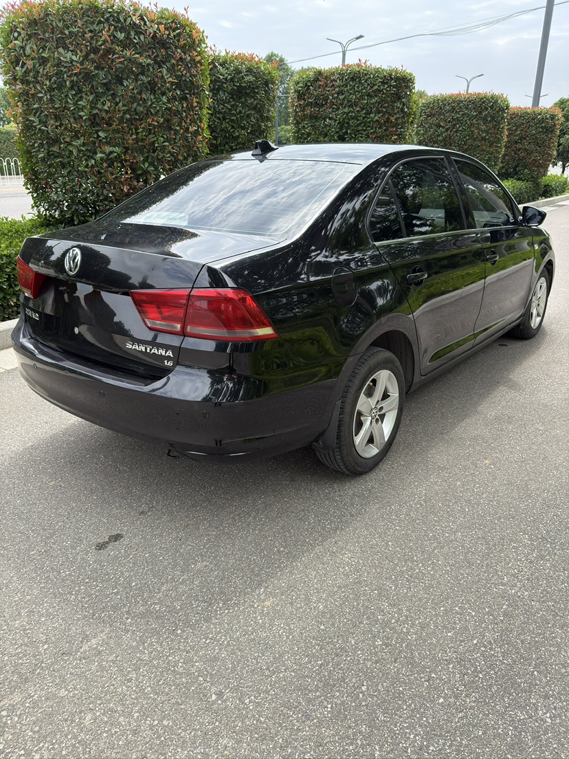 Volkswagen Santana 2014 car image #8