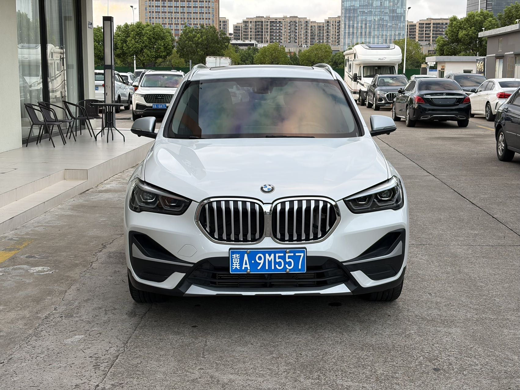 BMW X1 2023 car image 