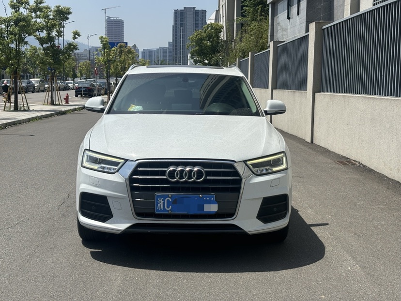 Audi Q3 2019 #2 Audi Q3 2019 car image #2