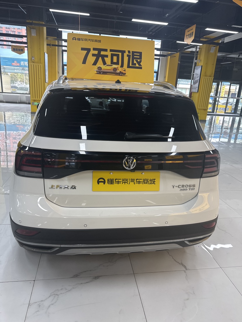 Volkswagen T-Cross 2021 car image #5