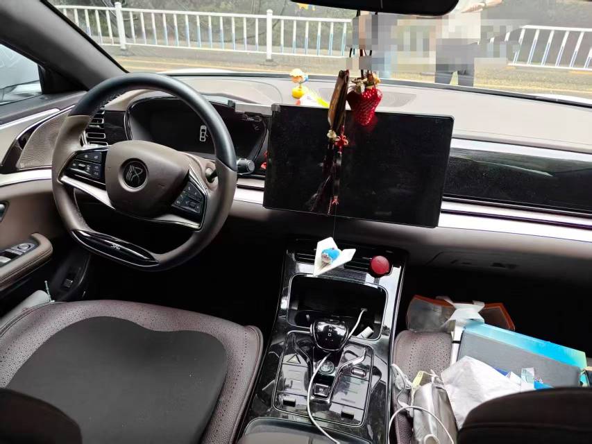 BYD Han 2022 #2 BYD Han 2022 car image #2