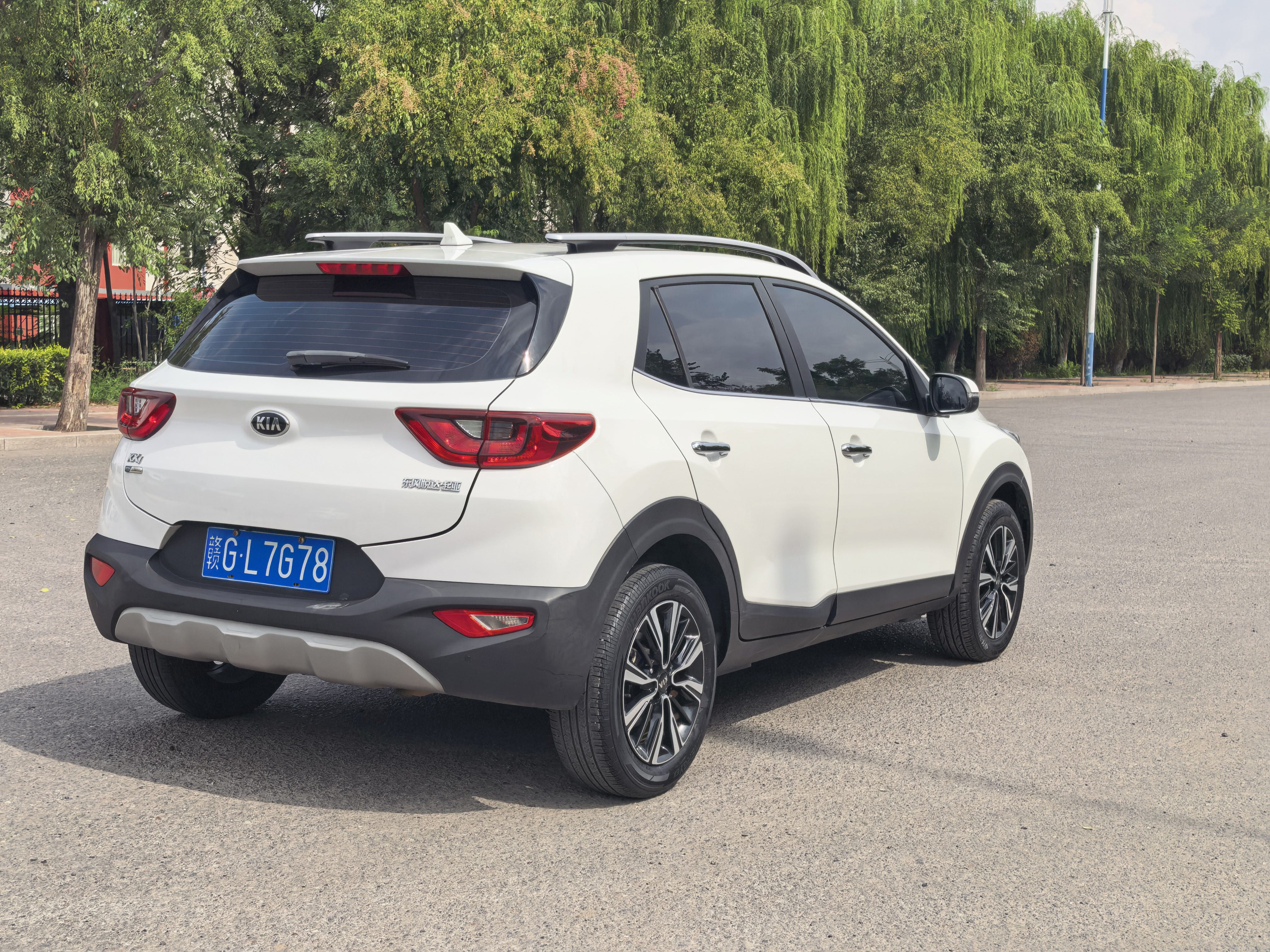 Kia KX1 2020 car image #3