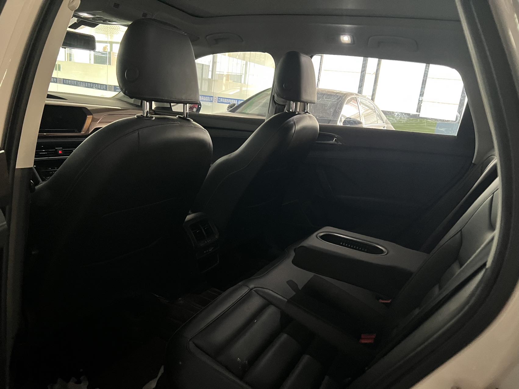 Volkswagen Tharu 2022 car image #6