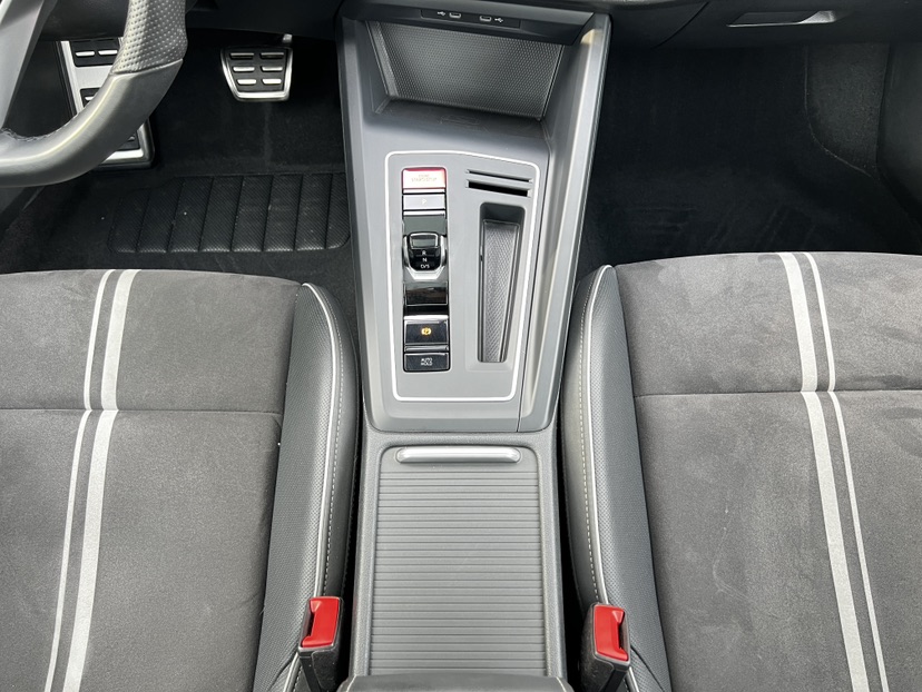 Volkswagen Golf 2023 #12 Volkswagen Golf 2023 car image #12