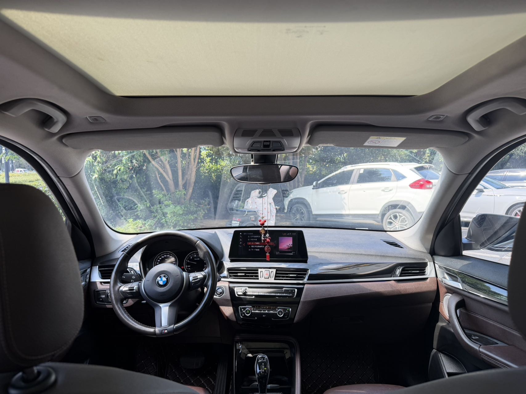 BMW X1 2021 car image #6