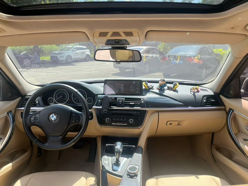 BMW 3 Series 2012 car image #4
