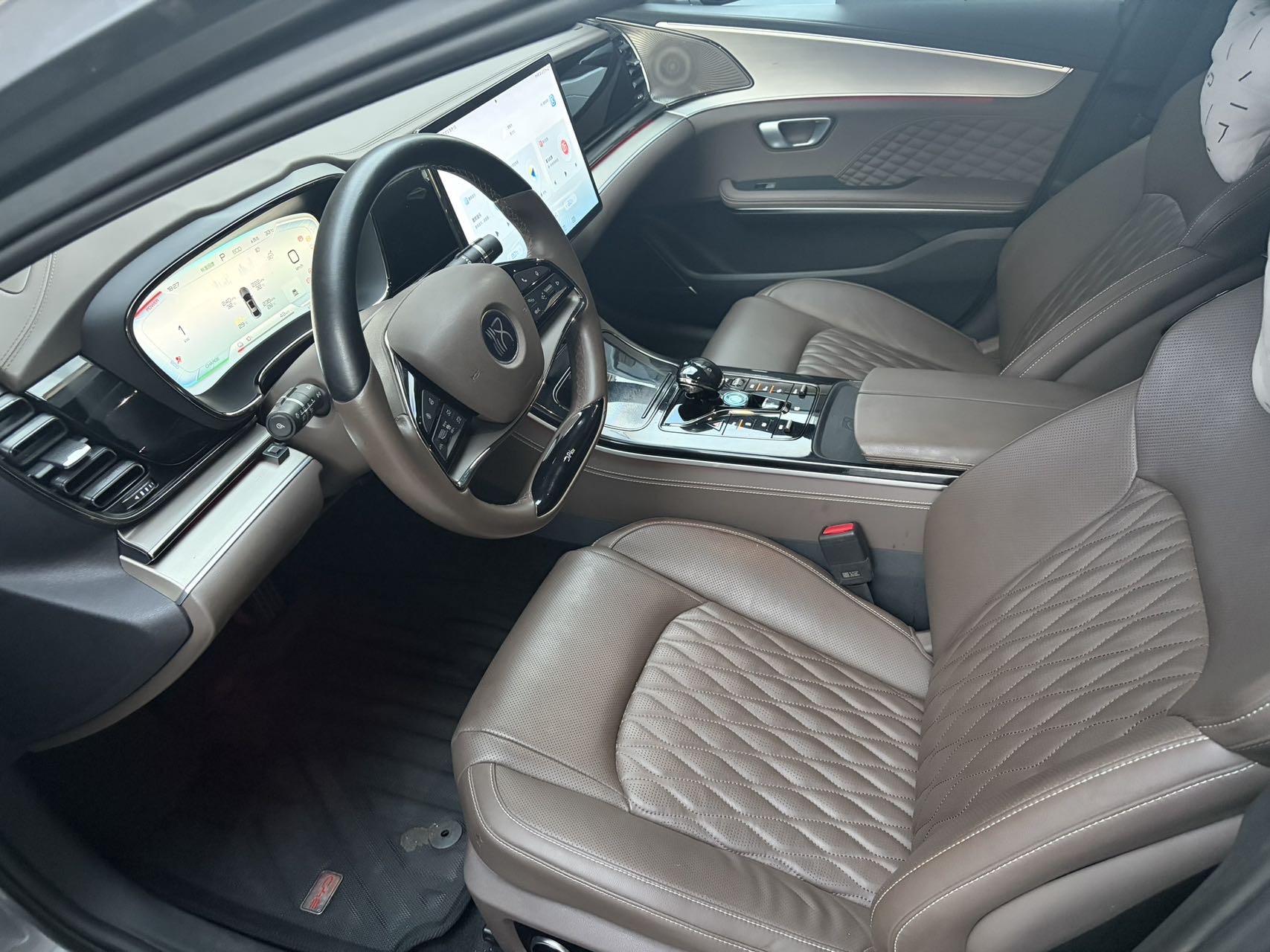 BYD Han 2023 صورة سيارة #5