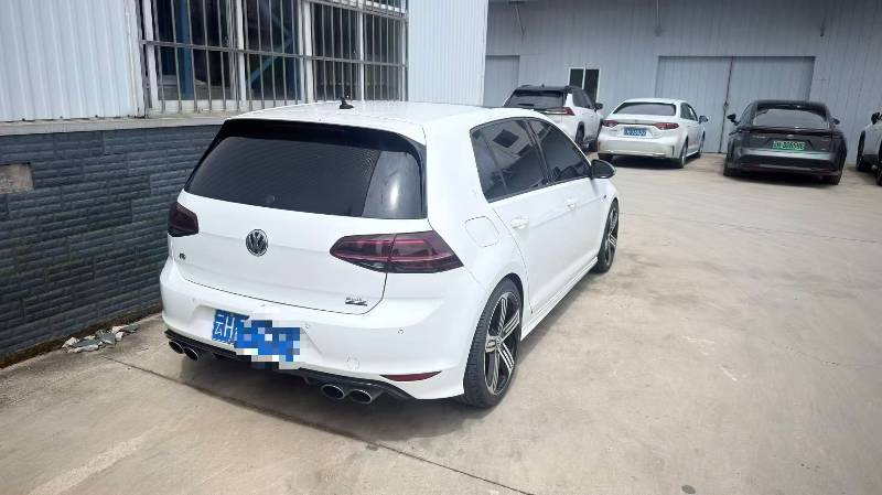 Volkswagen Golf (Imported) 2017 #2 Volkswagen Golf (Imported) 2017 car image #2