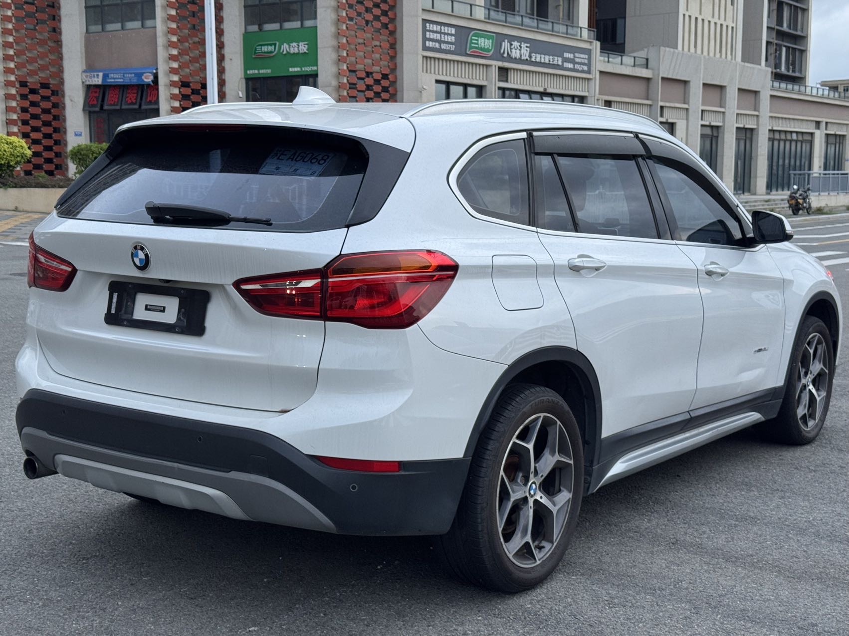 BMW X1 2018 car image #9