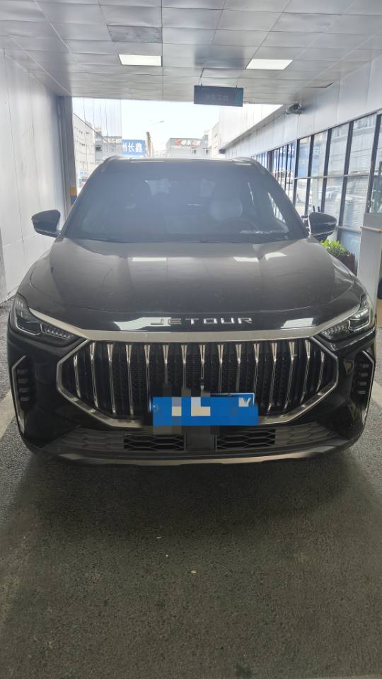 Jetour X70 PLUS 2025 car image #3