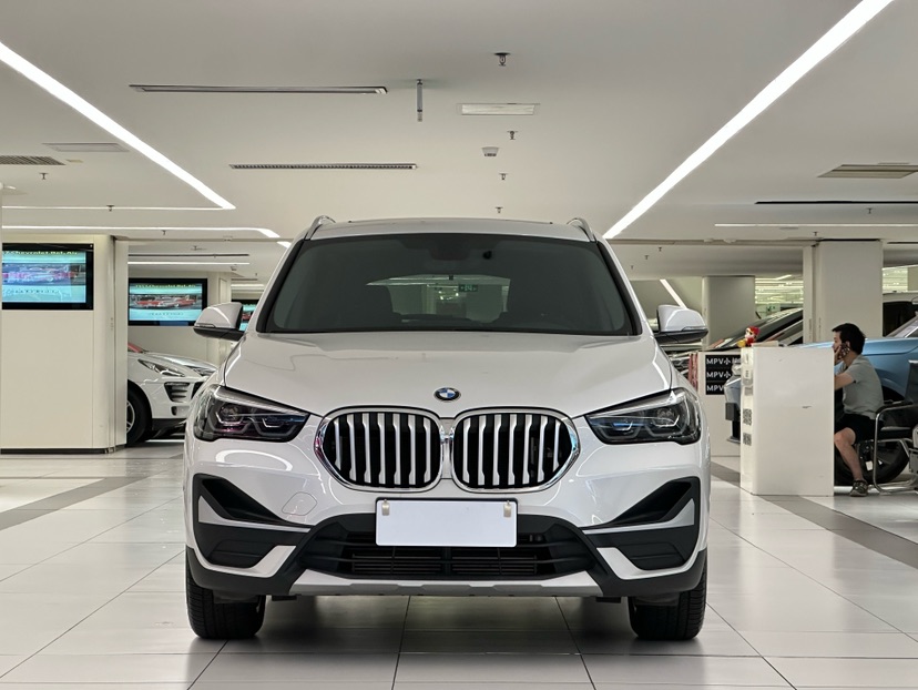 BMW X1 2020 #2 BMW X1 2020 car image #2