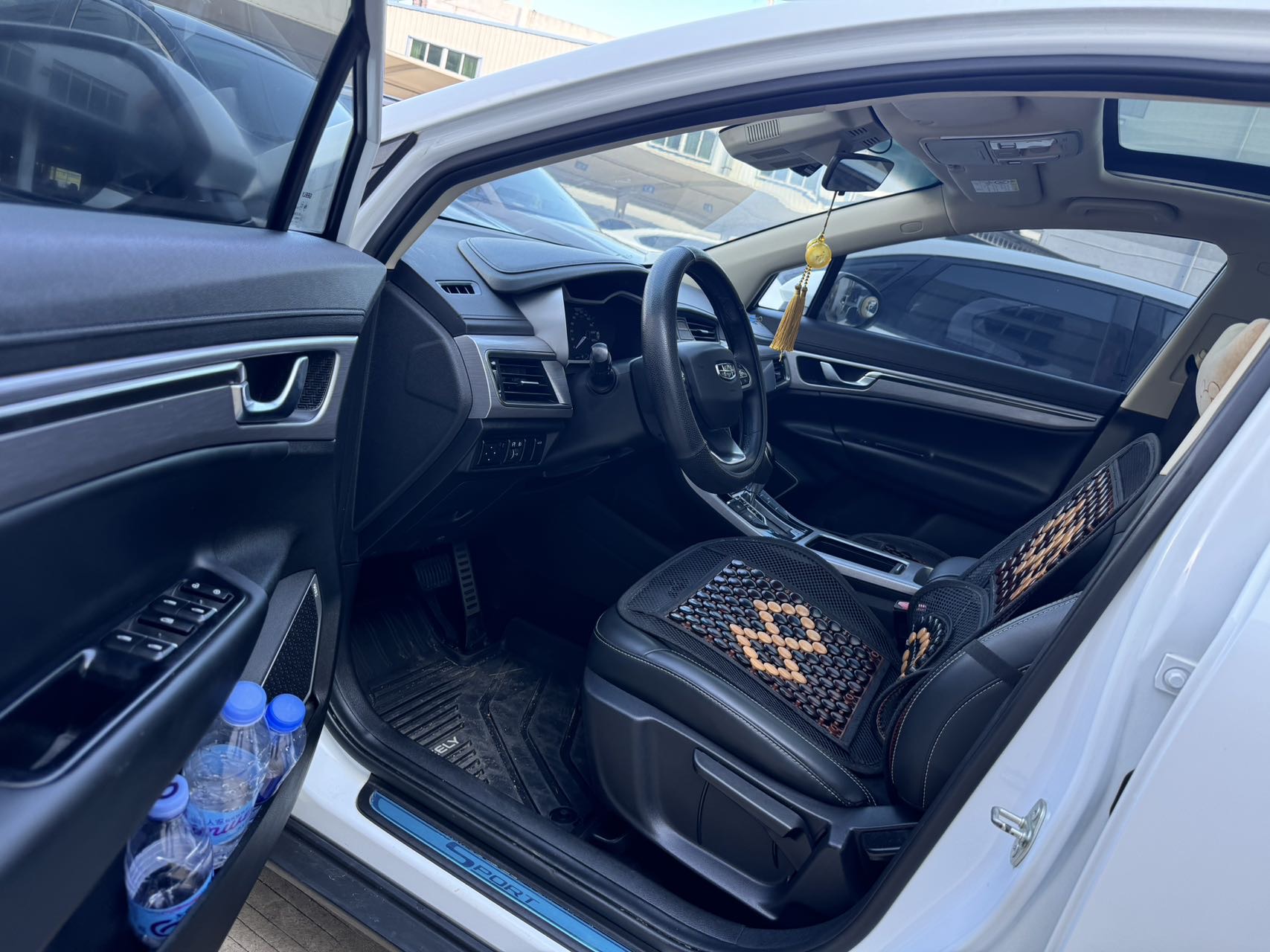 GEELY Emgrand GS 2019 car image #3