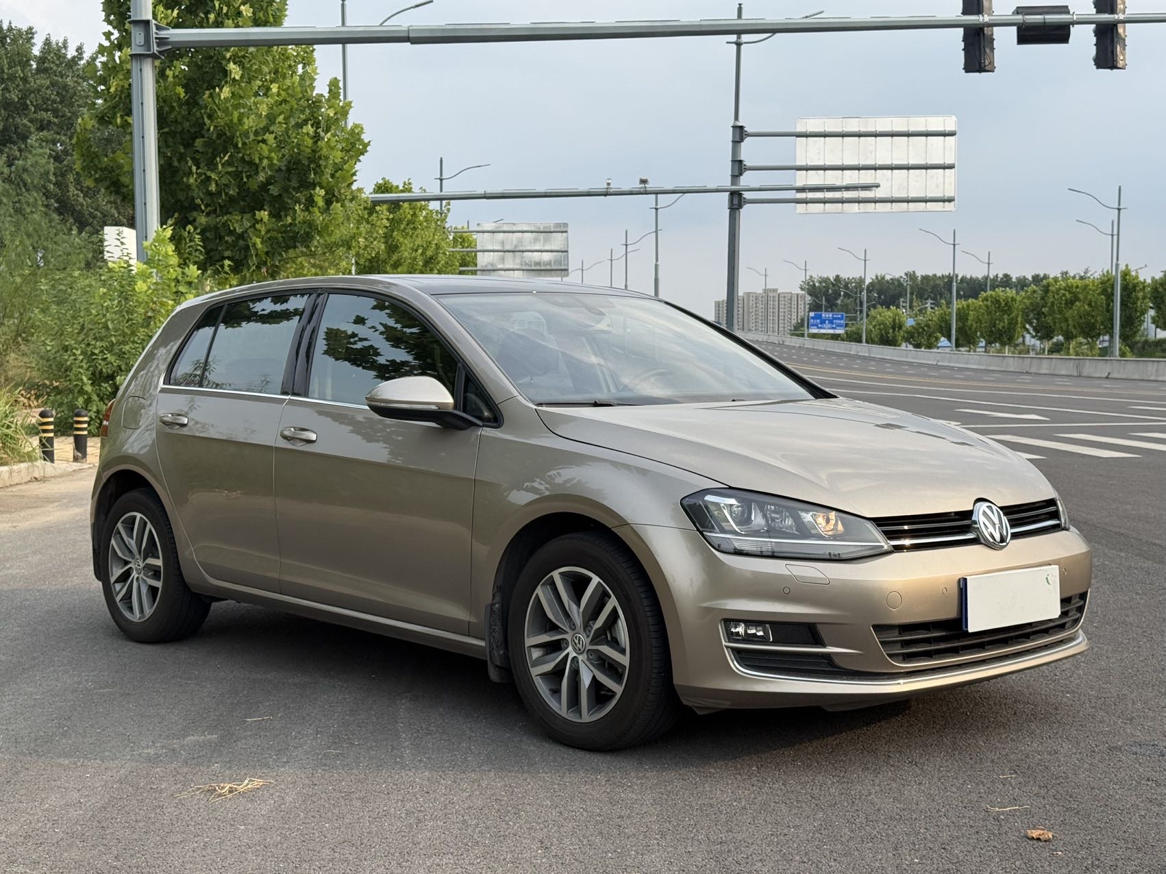 Volkswagen Golf 2014 #3 Volkswagen Golf 2014 car image #3
