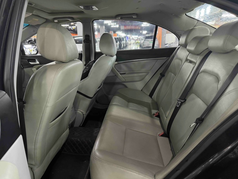 GEELY Emgrand 2014 #5 GEELY Emgrand 2014 car image #5