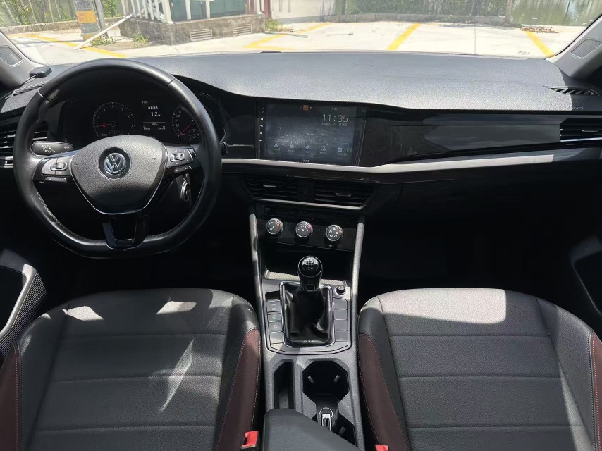 Volkswagen Bora 2020 car image #5