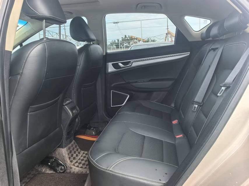 GEELY Emgrand GS 2019 #5 GEELY Emgrand GS 2019 car image #5