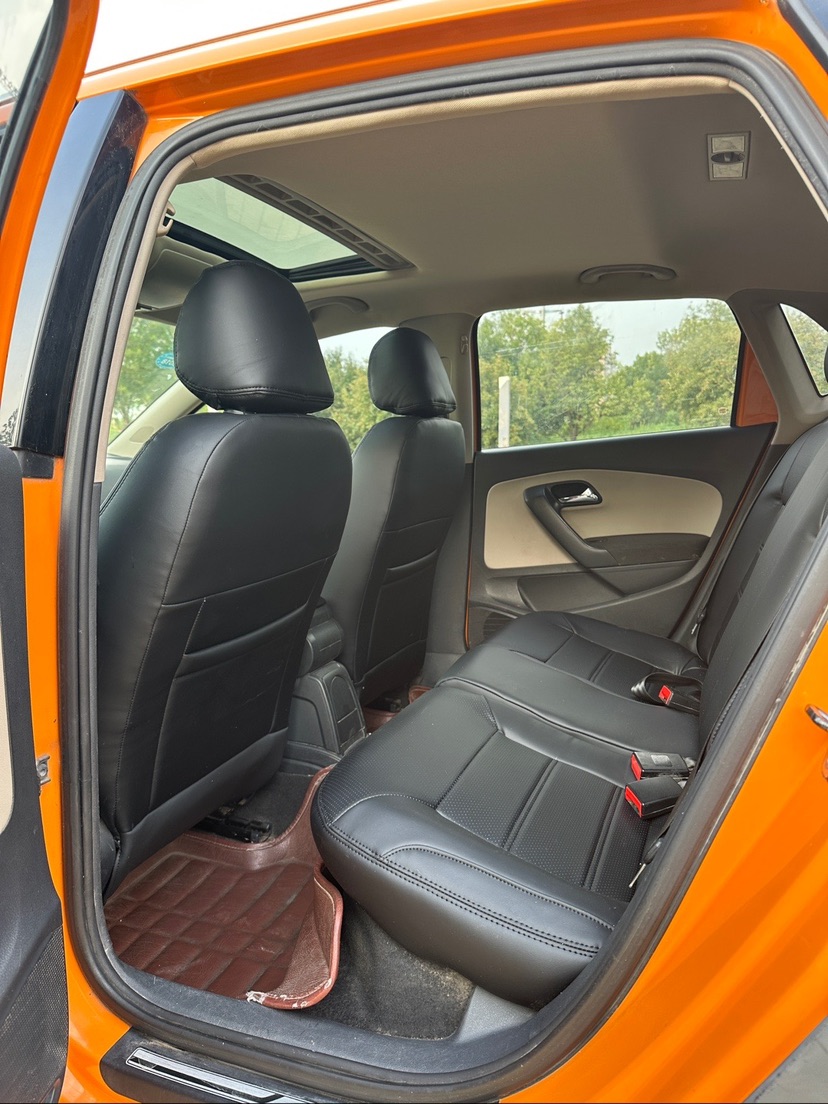 Volkswagen Polo 2013 car image #7