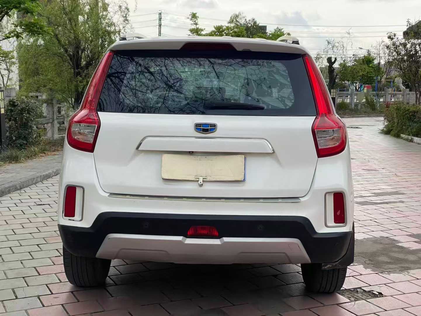 GEELY Vision X6 2018 car image #8