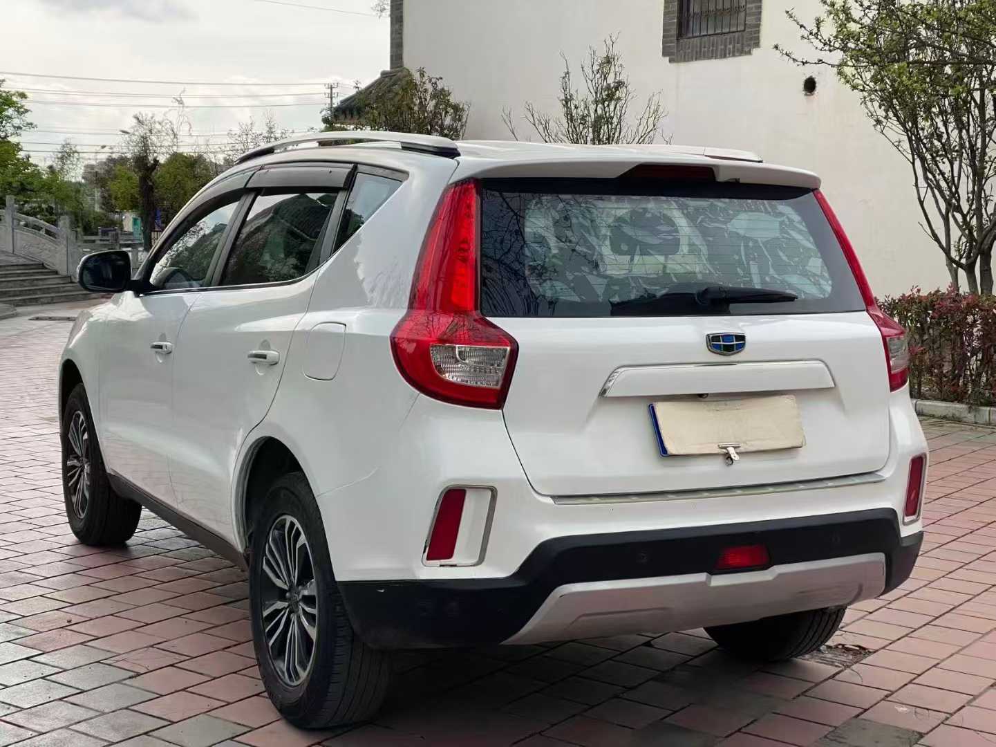 GEELY Vision X6 2018 car image #9