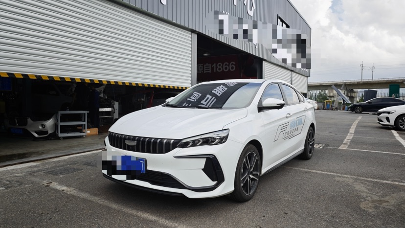 GEELY Binray 2025 car image 