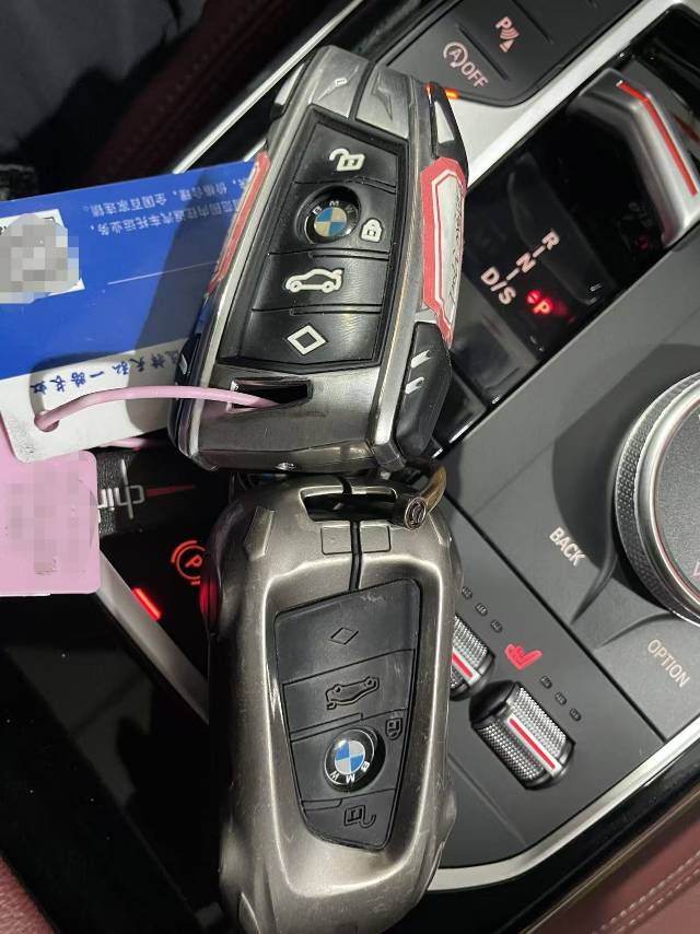 BMW 3 Series 2023 car image #14