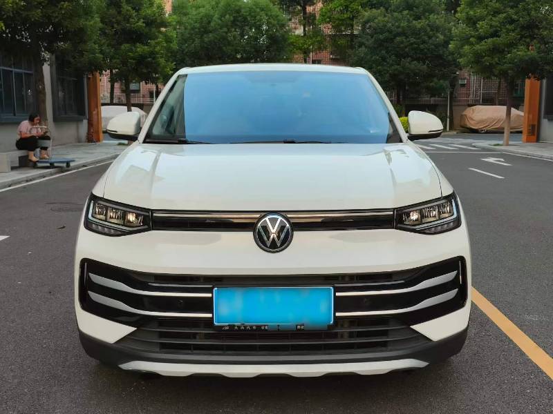 Volkswagen Tharu 2024 #2 Volkswagen Tharu 2024 صورة سيارة #2