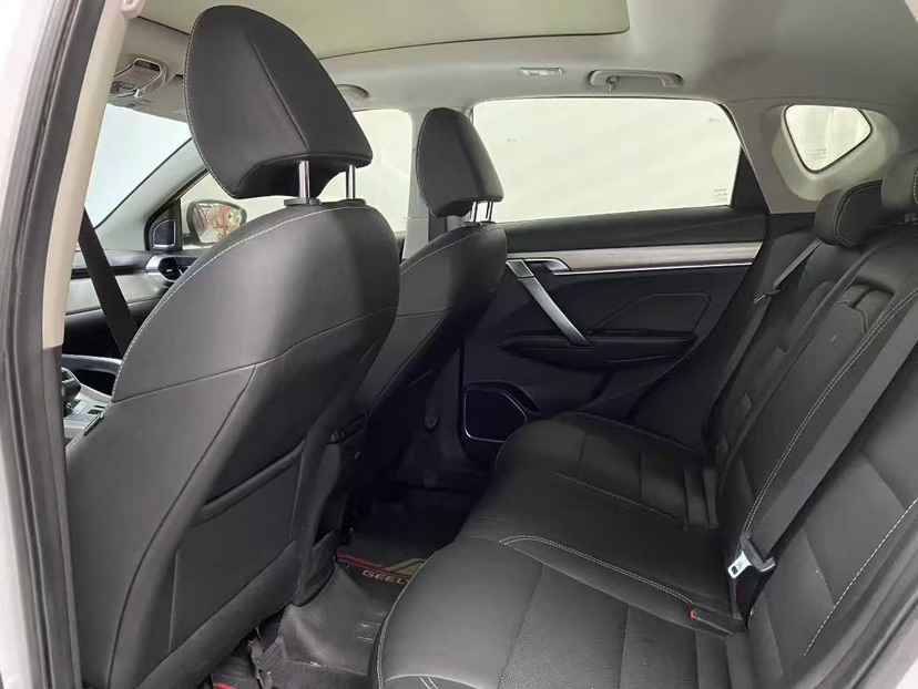 GEELY Coolray 2019 car image #6
