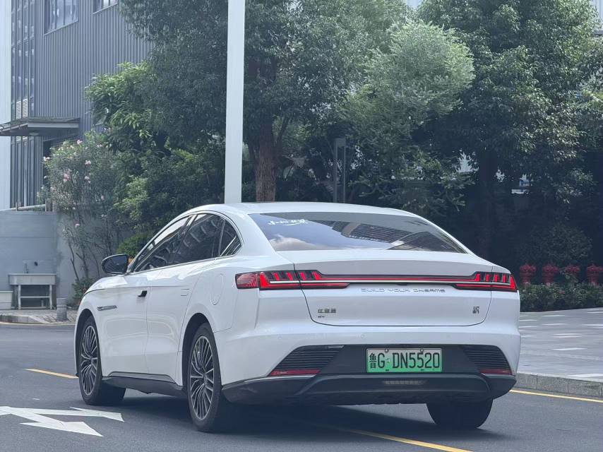 BYD Han 2022 #9 BYD Han 2022 car image #9
