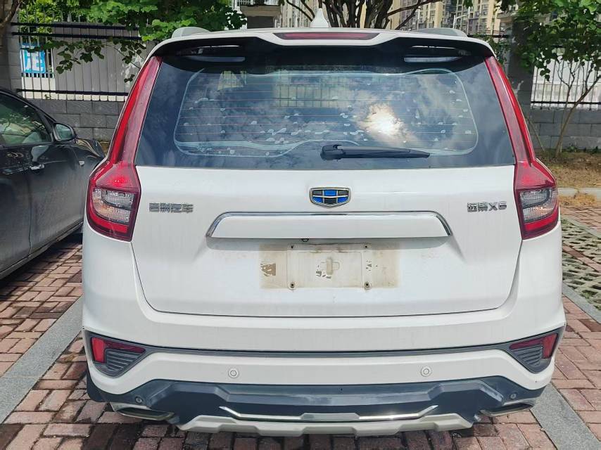 GEELY Vision X6 2018 #2 GEELY Vision X6 2018 car image #2