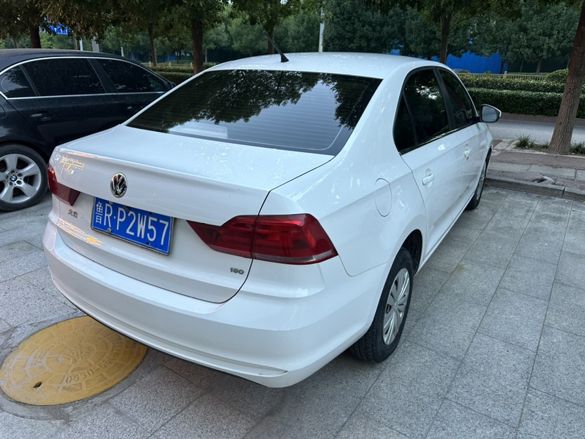 Volkswagen Santana 2017 car image #13