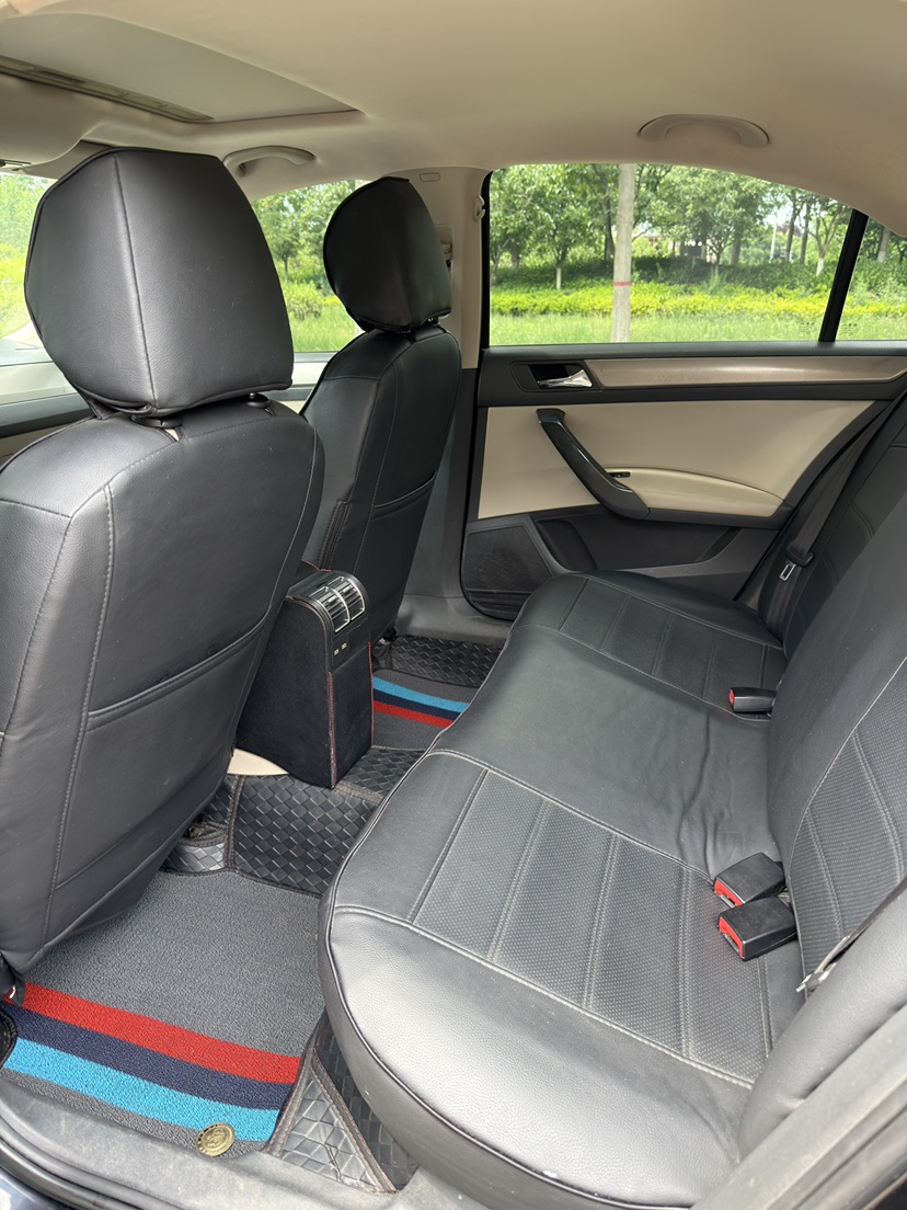 Volkswagen Santana 2014 car image #4