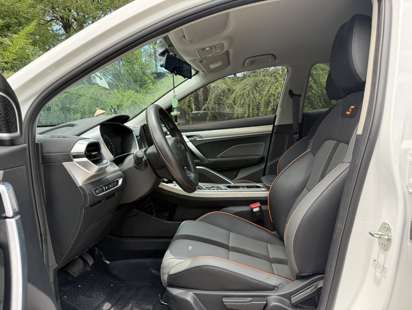 GEELY Coolray 2025 #5 GEELY Coolray 2025 car image #5