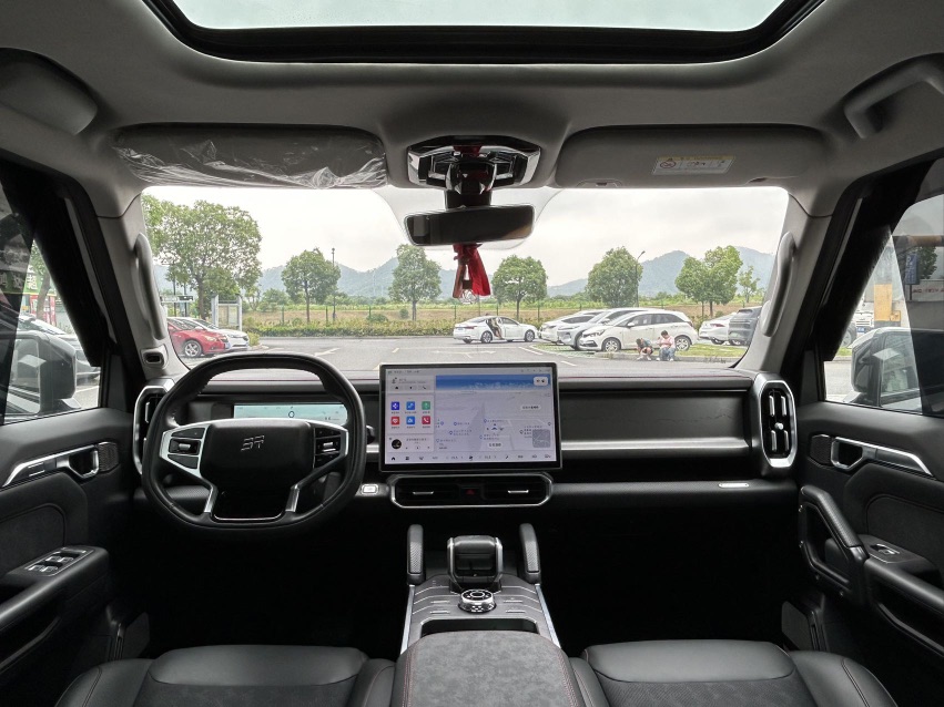 Jetour Traveller 2024 car image #6