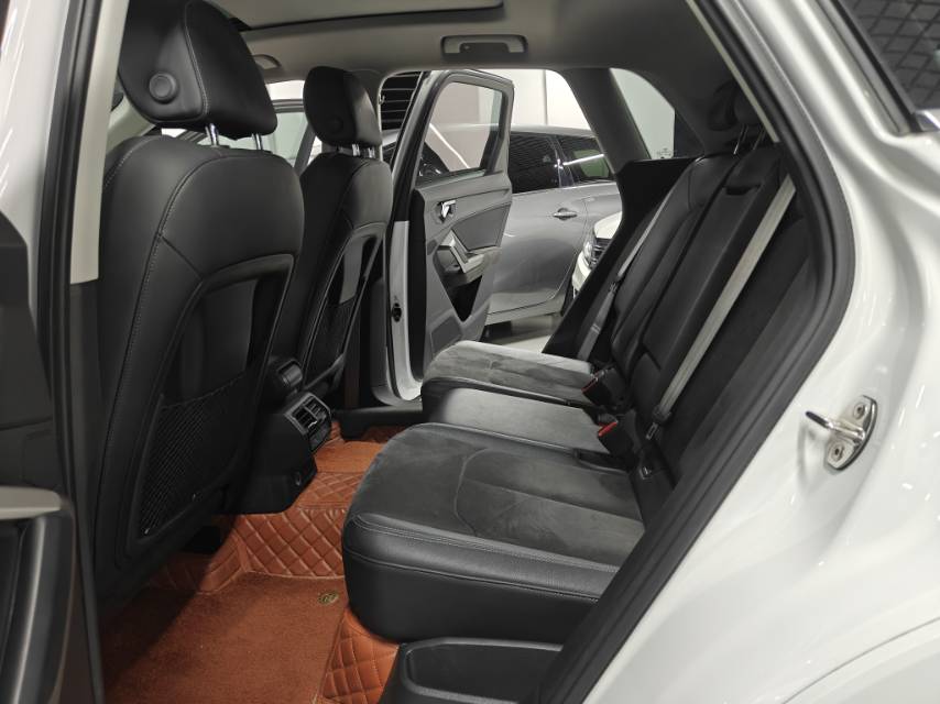 Audi Q3 2022 #6 Audi Q3 2022 car image #6