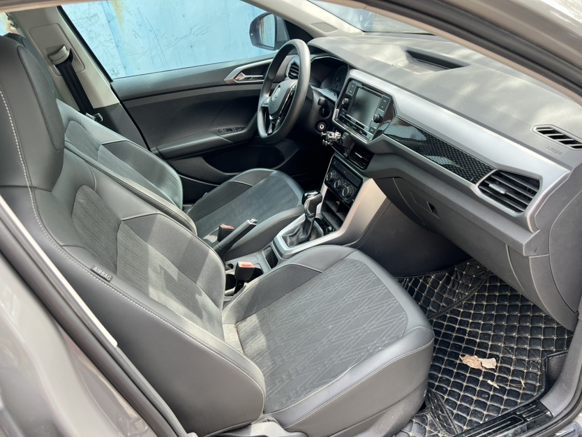 Volkswagen T-Cross 2020 #6 Volkswagen T-Cross 2020 car image #6