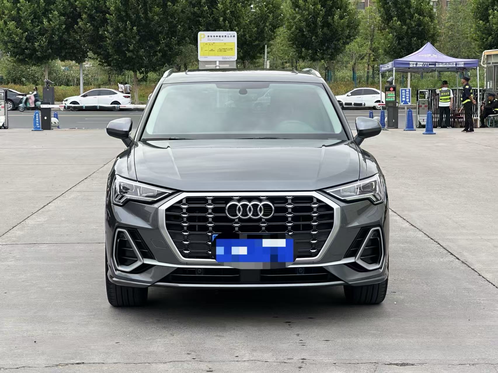 Audi Q3 2022 #2 Audi Q3 2022 car image #2