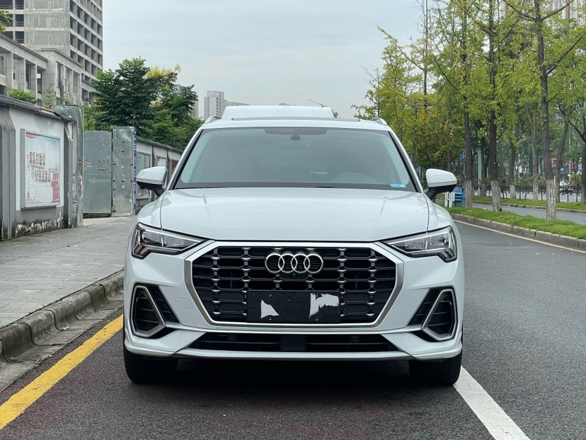 Audi Q3 2023 #2 Audi Q3 2023 car image #2