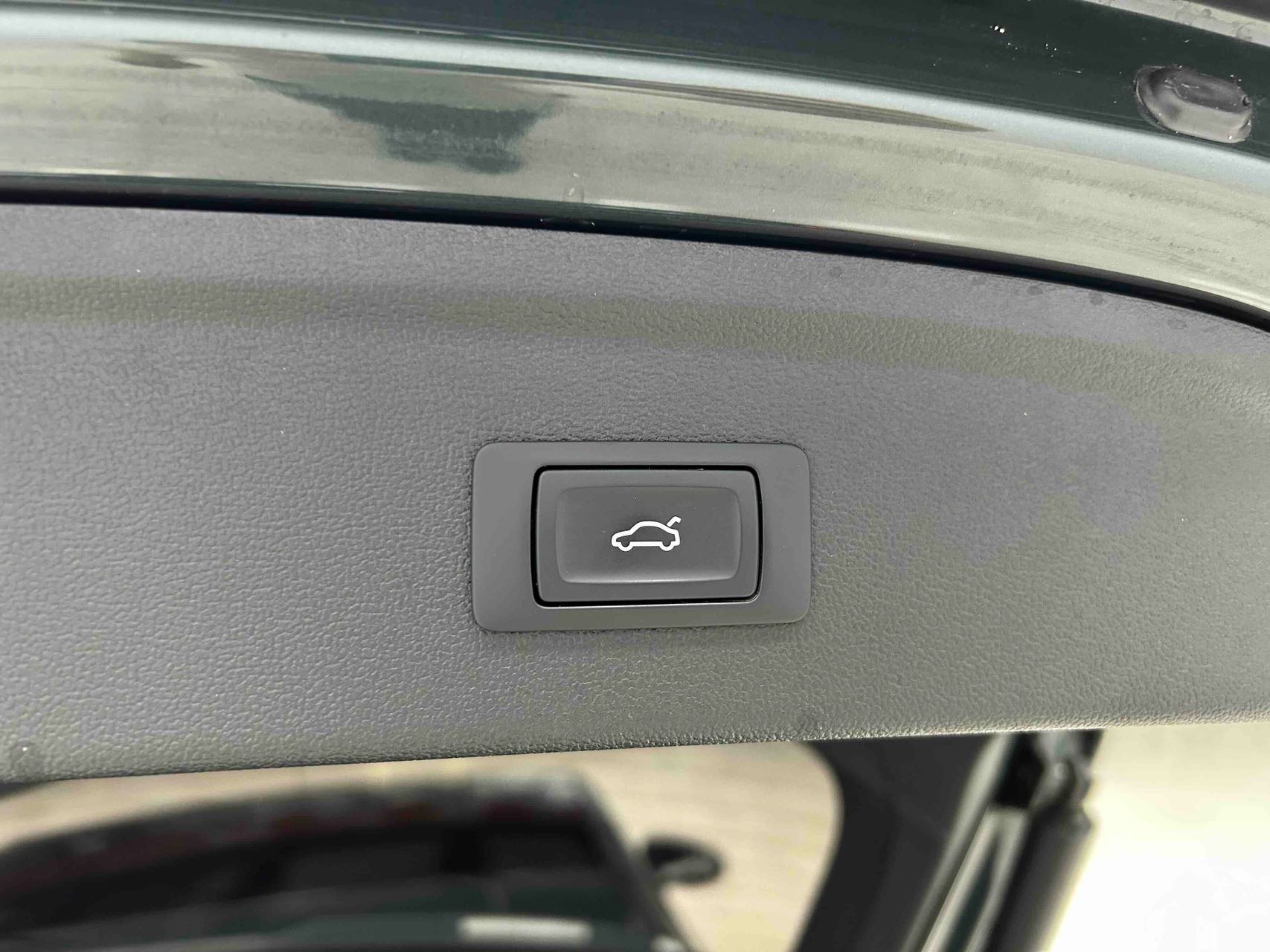 Audi A3 2023 car image #11