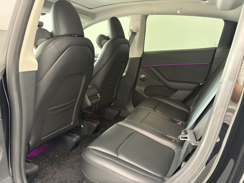 Tesla Model Y 2023 #7 Tesla Model Y 2023 car image #7