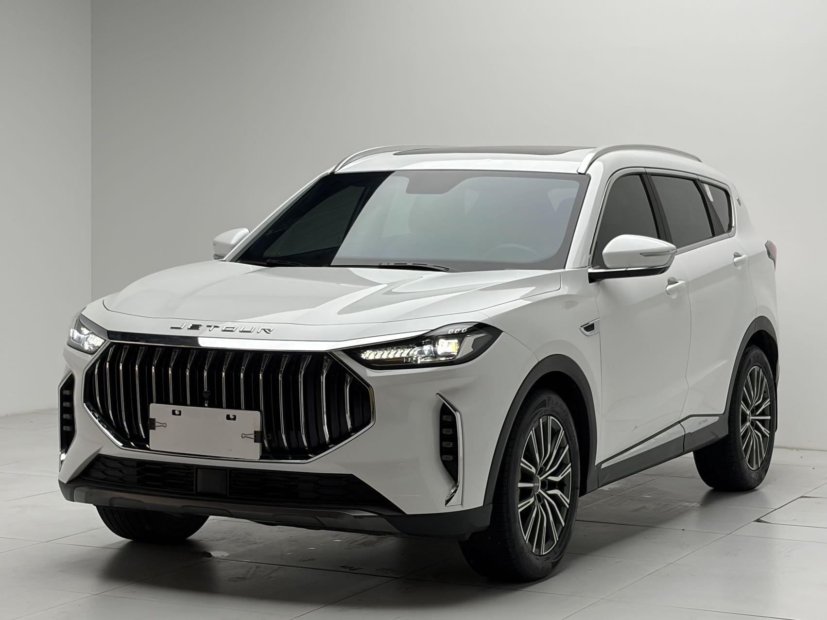 Jetour X70 PLUS 2023 car image 