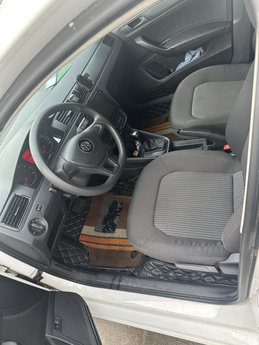 Volkswagen Santana 2020 car image #5