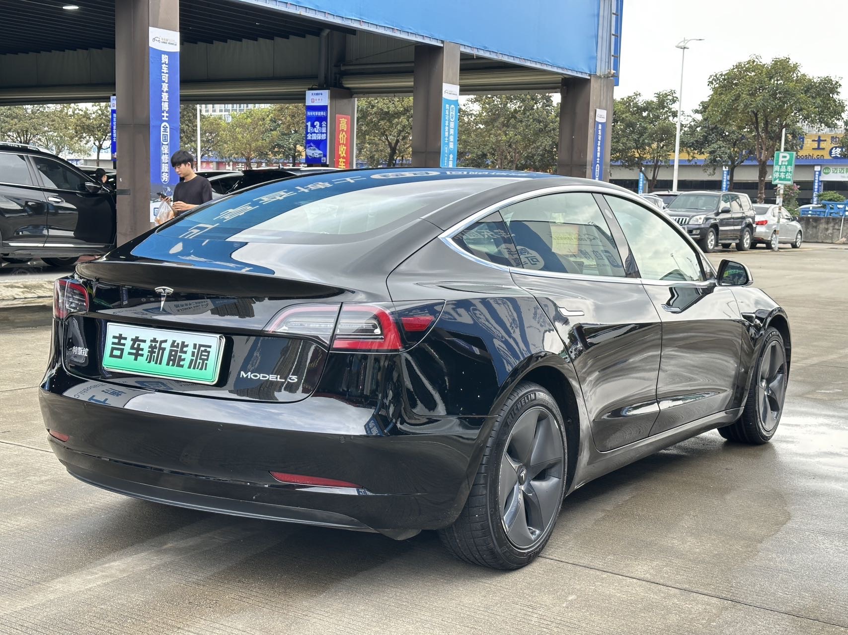 Tesla Model 3 2020 #4 Tesla Model 3 2020 car image #4