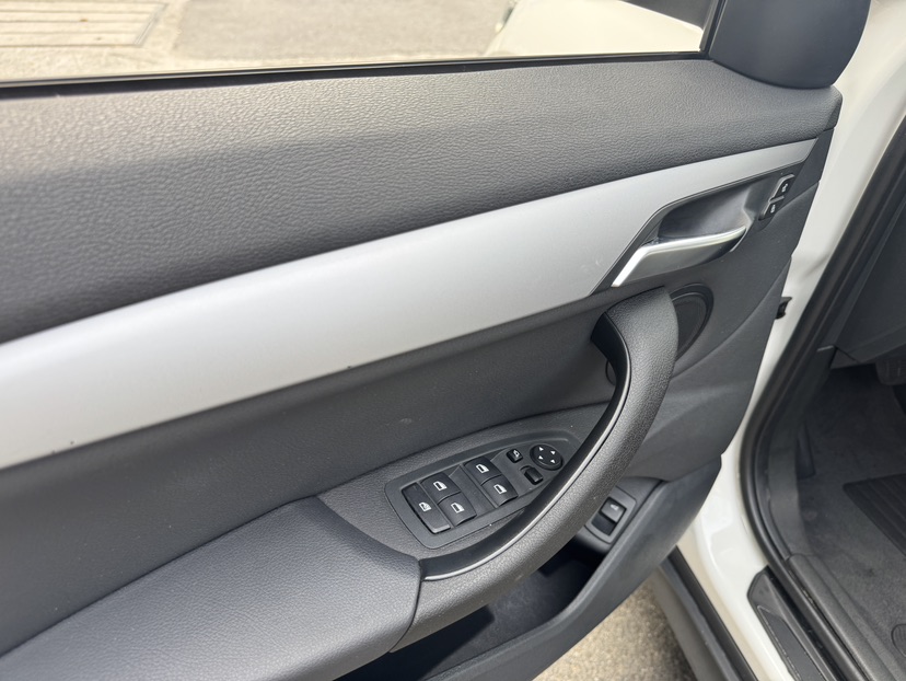BMW X1 2016 immagine di auto #9