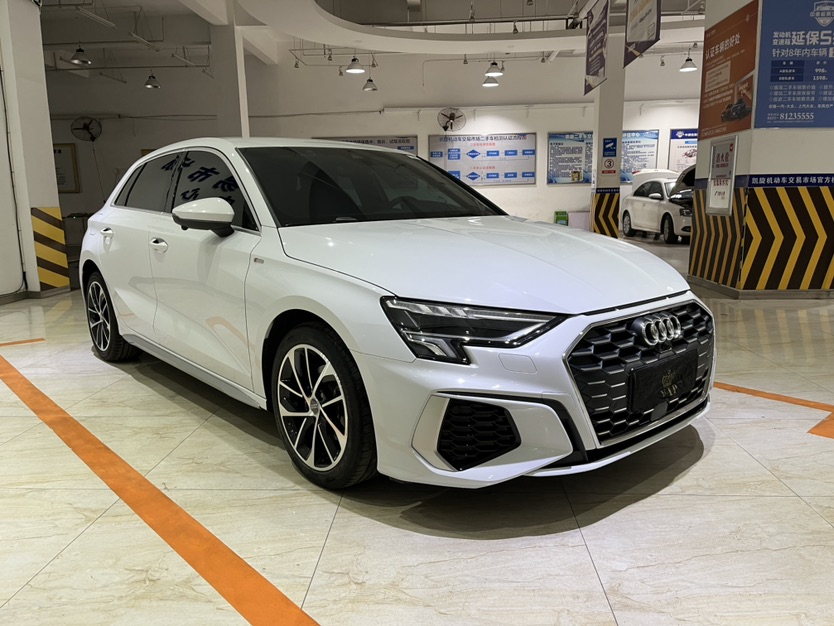 Audi A3 2022 car image #3