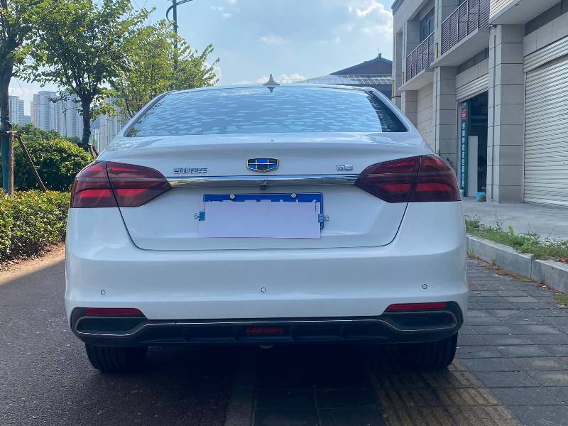 GEELY Emgrand 2018 #8 GEELY Emgrand 2018 car image #8