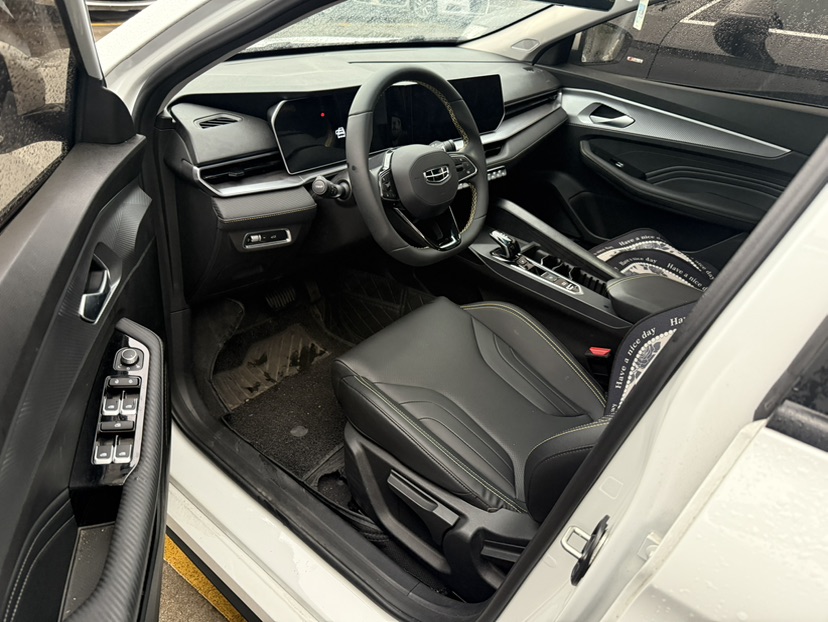 GEELY Binray 2025 #3 GEELY Binray 2025 car image #3
