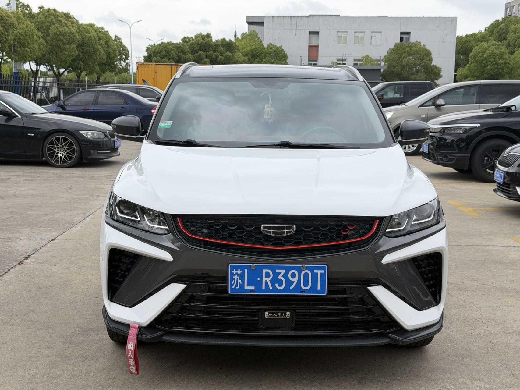 GEELY Coolray 2022 GEELY Coolray 2022 car image