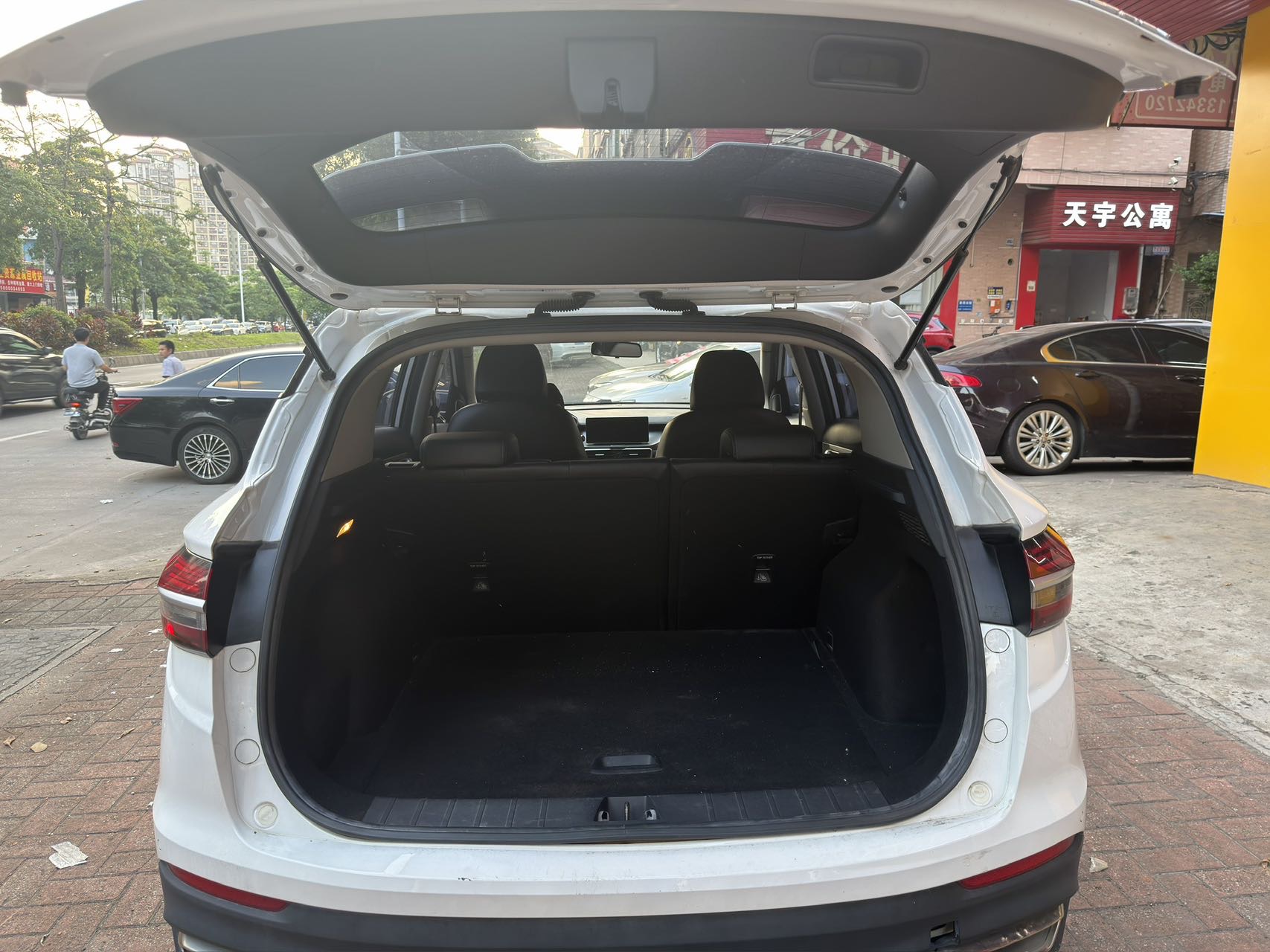 GEELY Coolray New Energy 2020 #8 GEELY Coolray New Energy 2020 car image #8