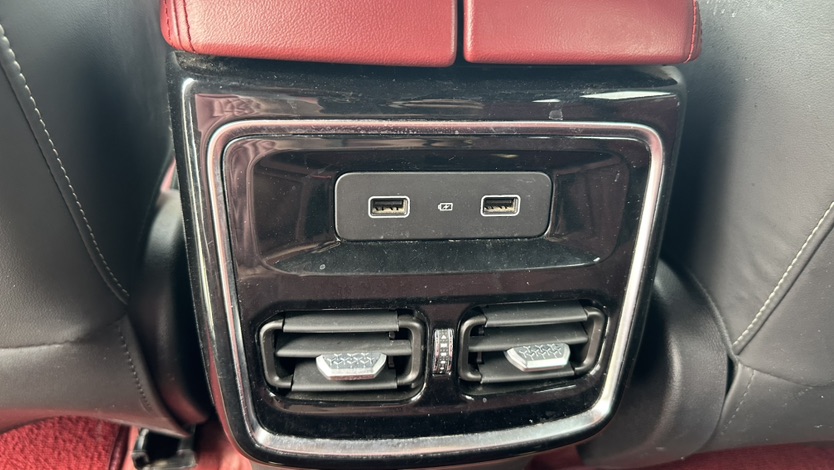 Jetour X70 PLUS 2023 #21 Jetour X70 PLUS 2023 car image #21
