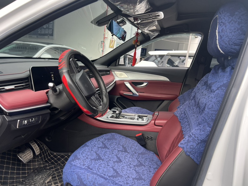 Jetour X70 PLUS 2023 car image #2